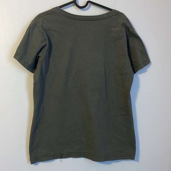 Disney Store Gray Lace Look Embroidered Tinkerbell V-neck size L Organic Cotton - Picture 9 of 12
